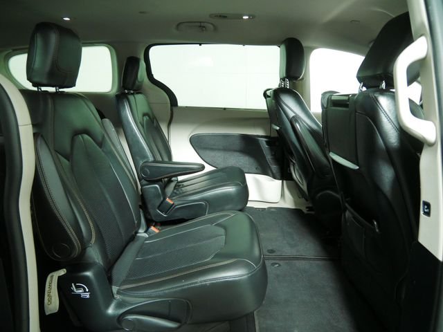 Certified Used 2017 Black Chrysler Touring L Plus image 14