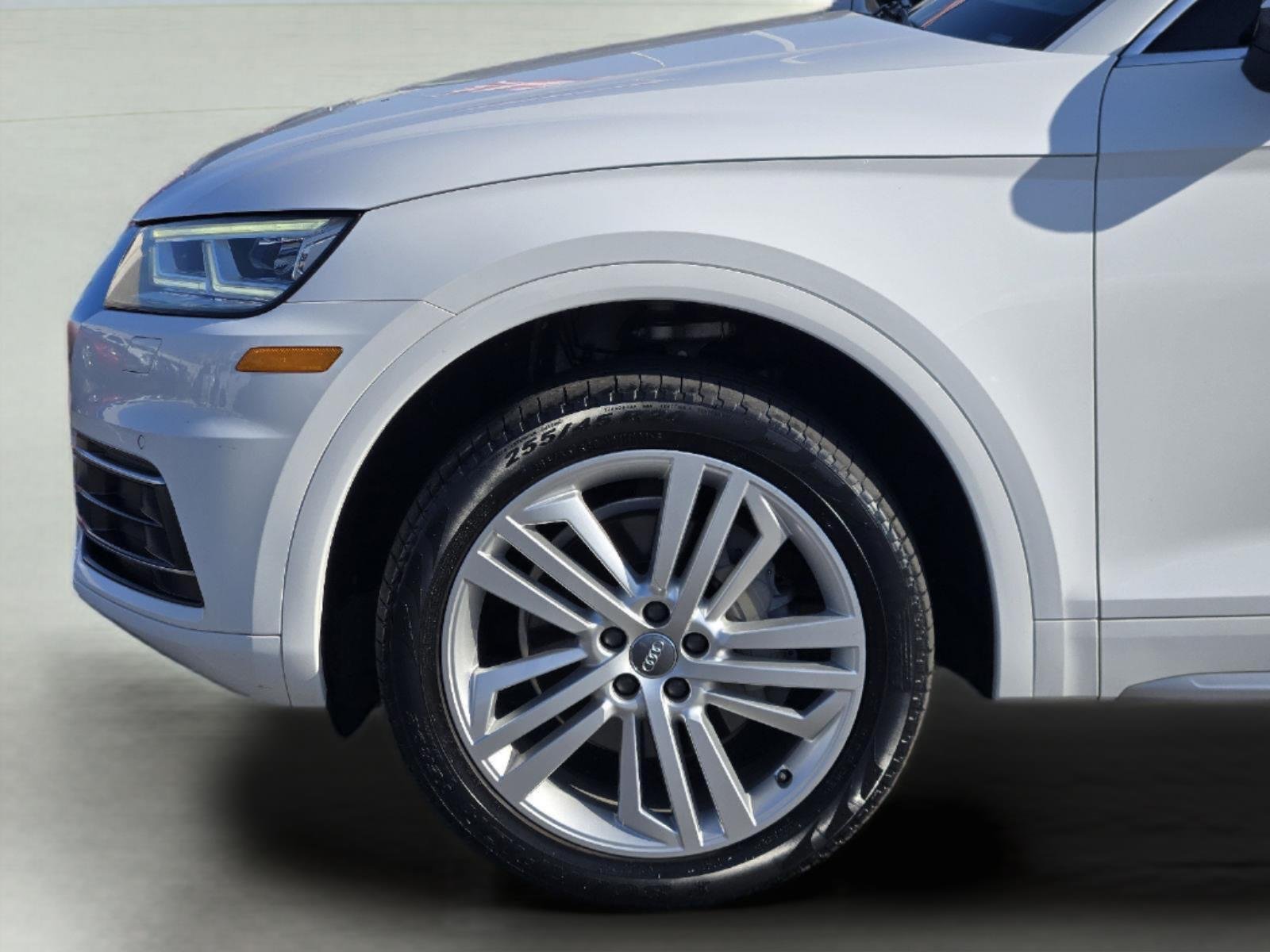 Used 2018 Ibis White Audi Premium Plus image 9