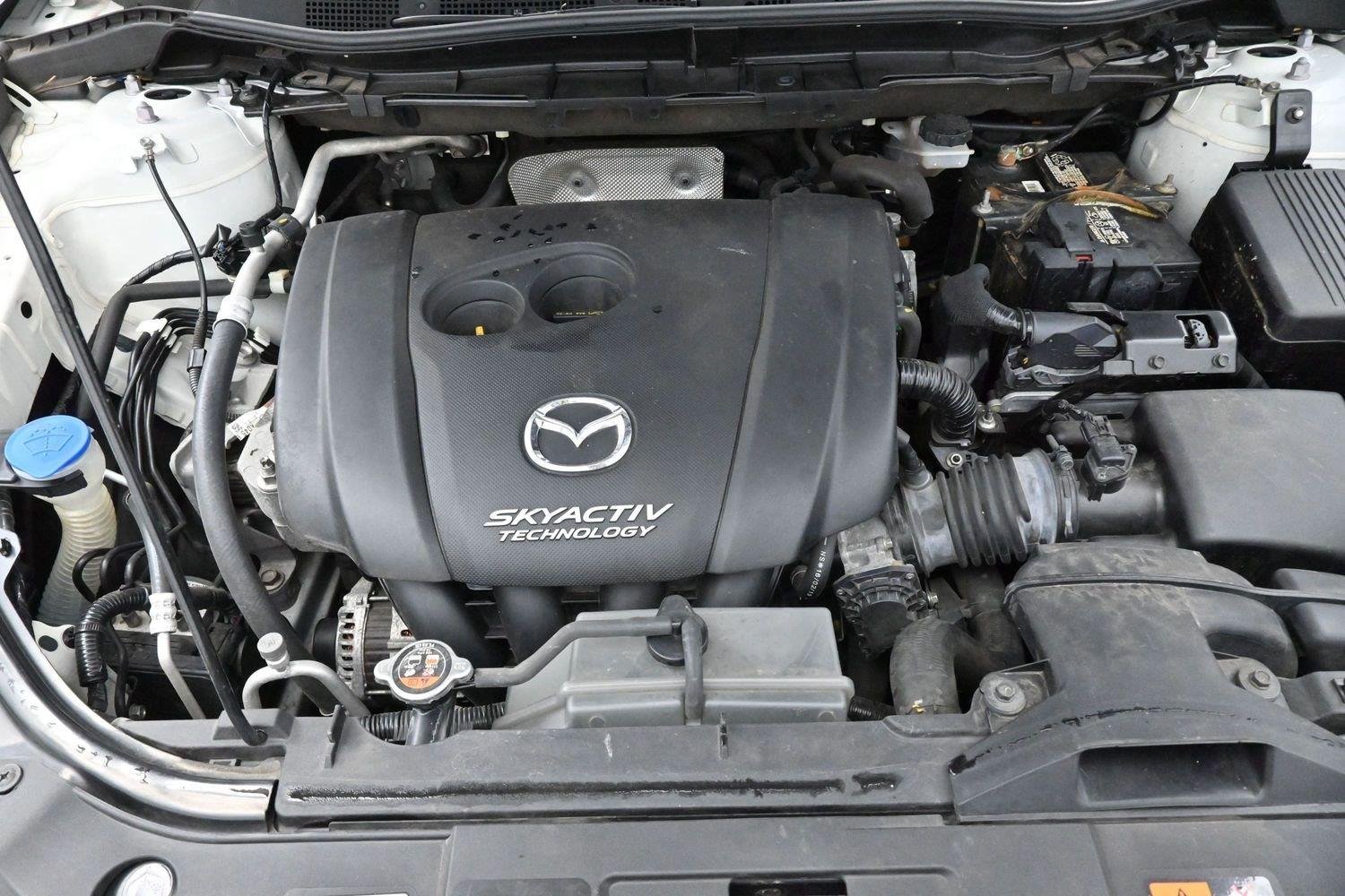 Used 2016 Crystal White Pearl Mica Mazda Touring image 38