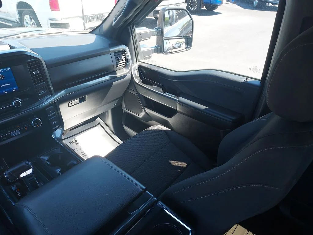 Used 2022 Black Ford XLT image 11