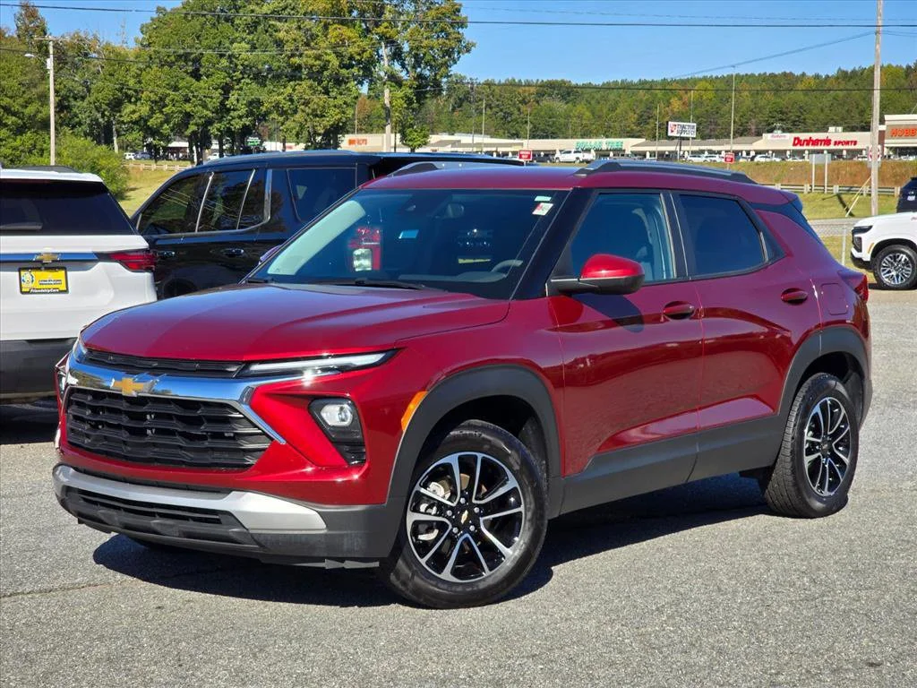 Used 2025 Crimson Metallic Chevrolet LT image 2