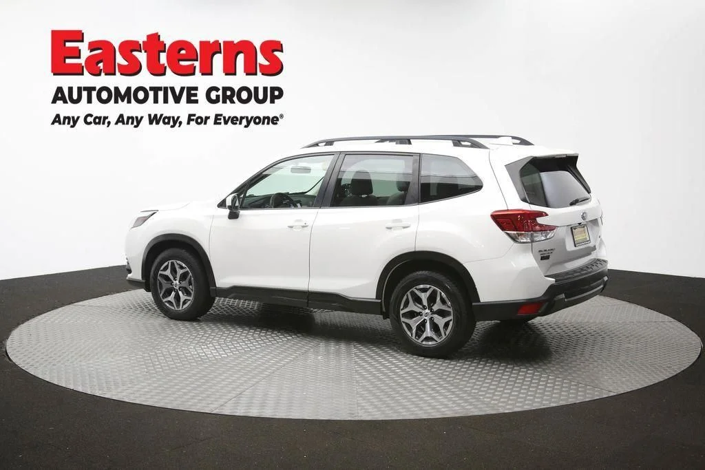 Used 2022 White Subaru Premium image 68
