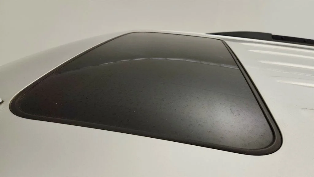 Used 2020 Silver Ice Metallic Chevrolet 4WD 4dr LT w/ Luxury Pkg & Sun/Entertainment Pkg image 11