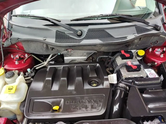 Used 2014 Red Jeep Latitude image 28
