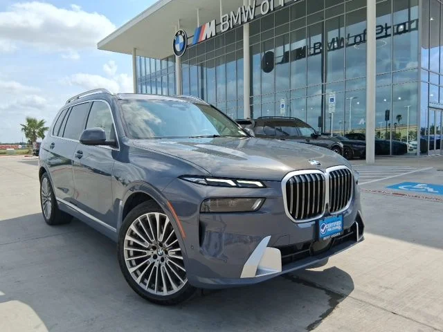 2024 BMW X7 xDrive40i's photo