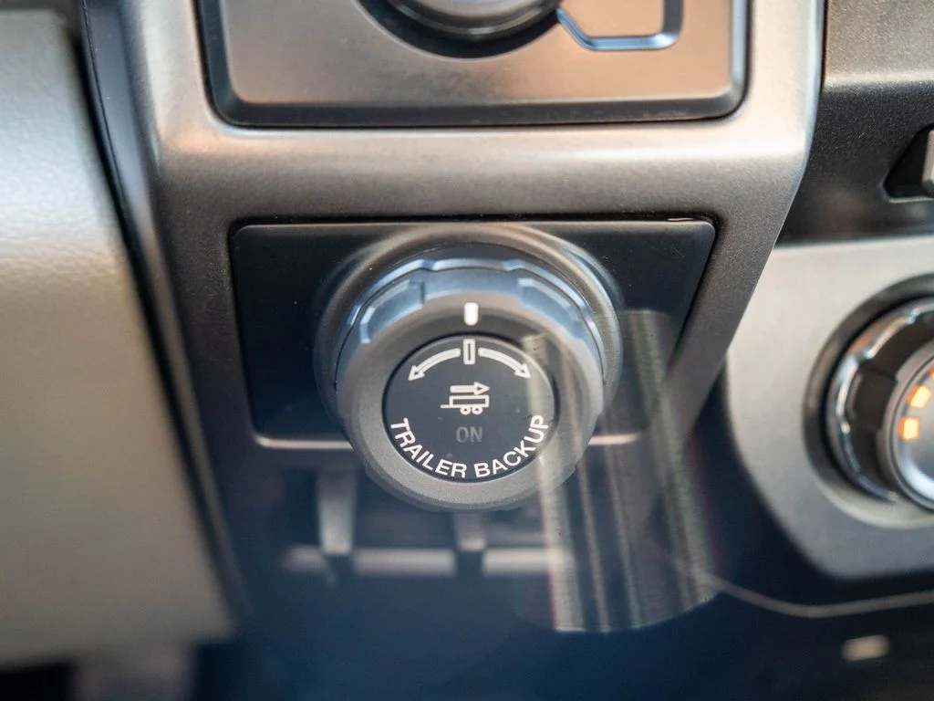 Used 2018 White Ford XLT image 22