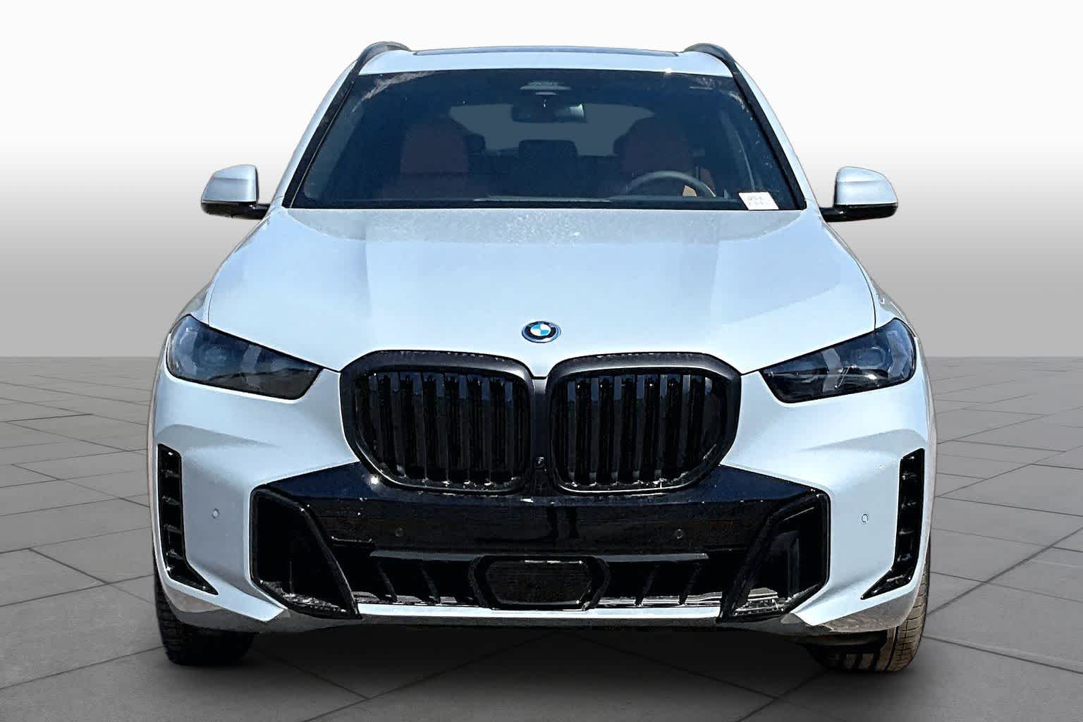 New 2026 Brooklyn Grey Metallic BMW xDrive50e image 3