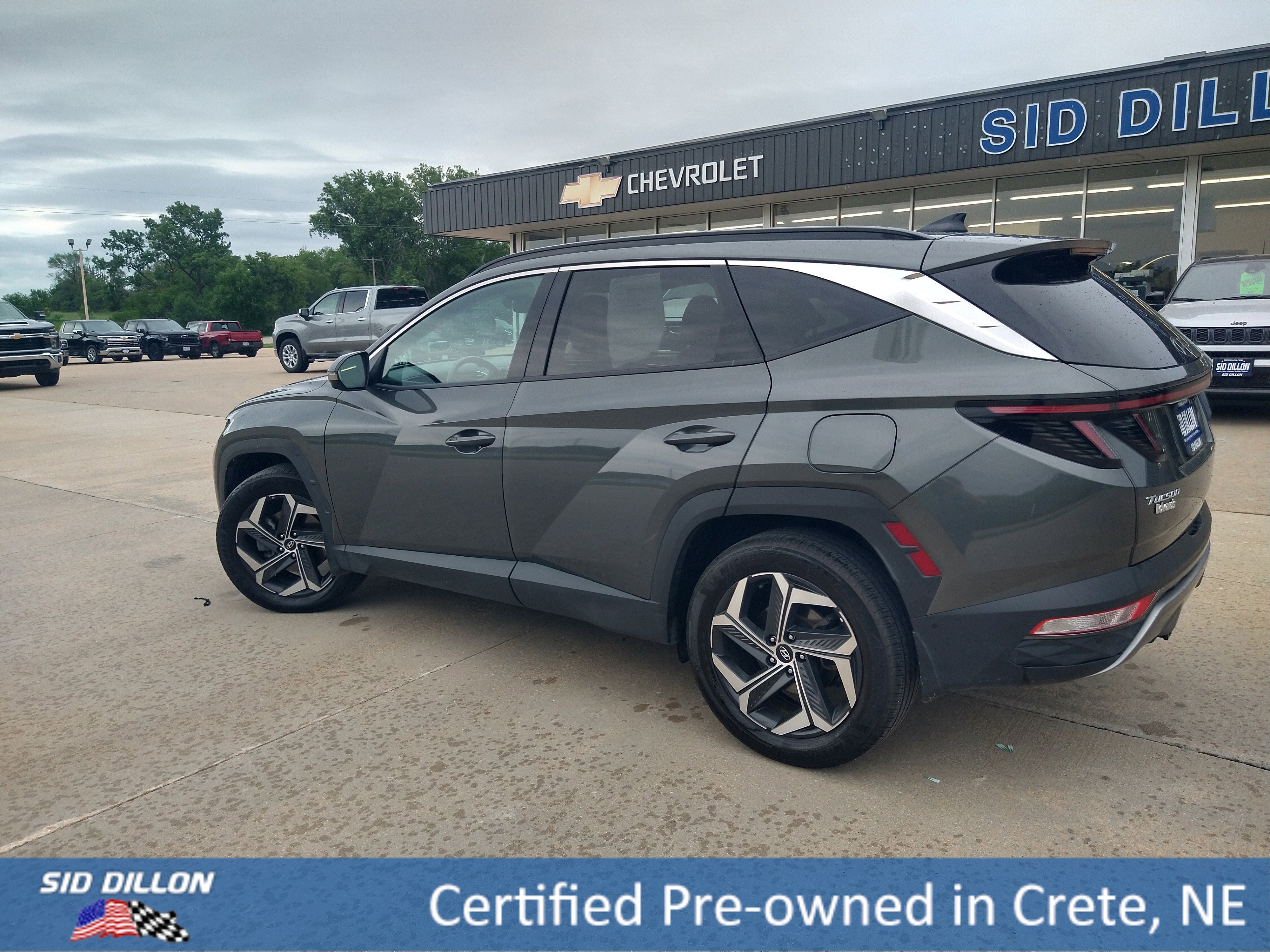 Used 2023 Amazon Gray Hyundai Limited image 18