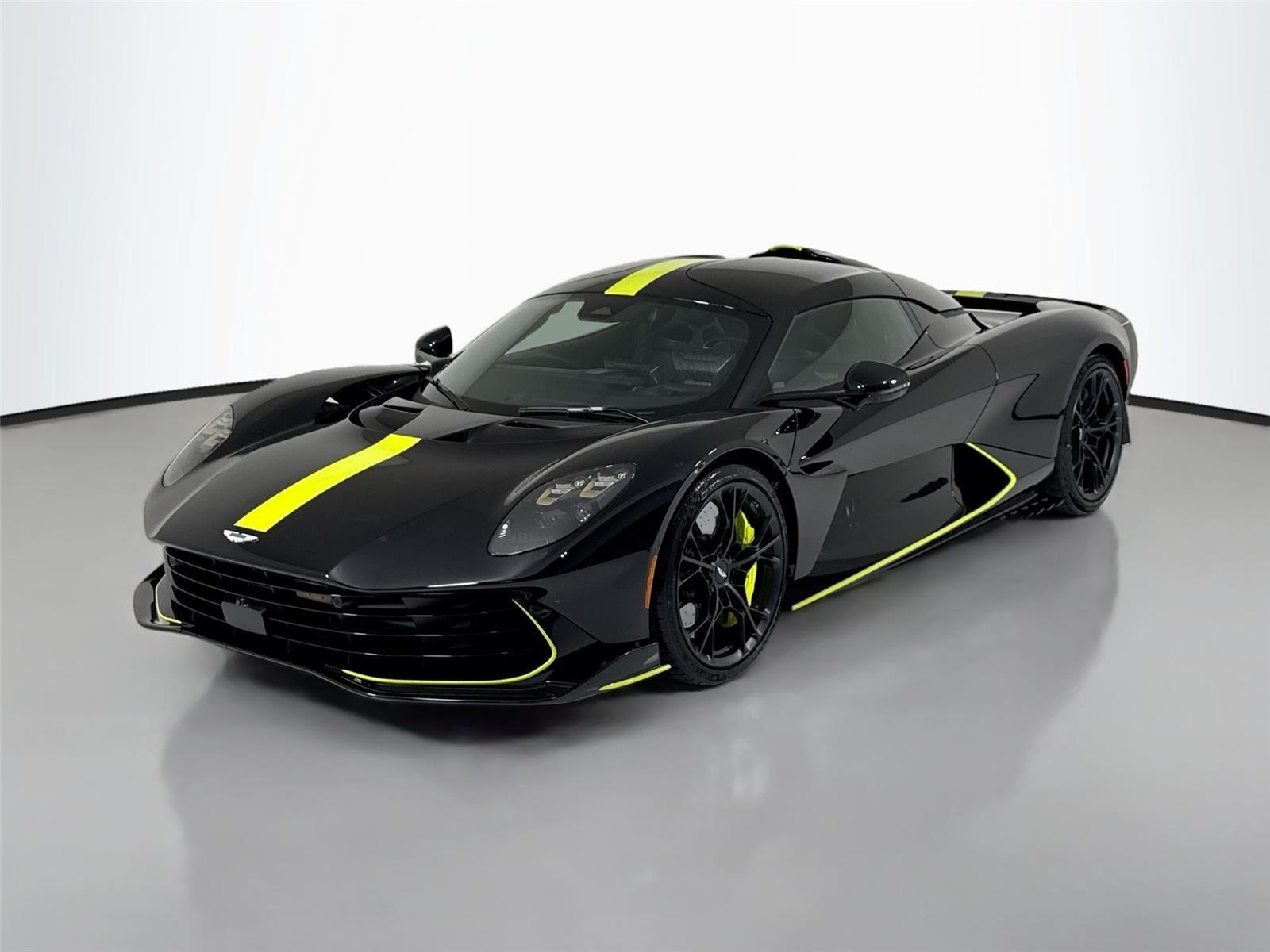 Used 2026 Black Aston Martin  image 10