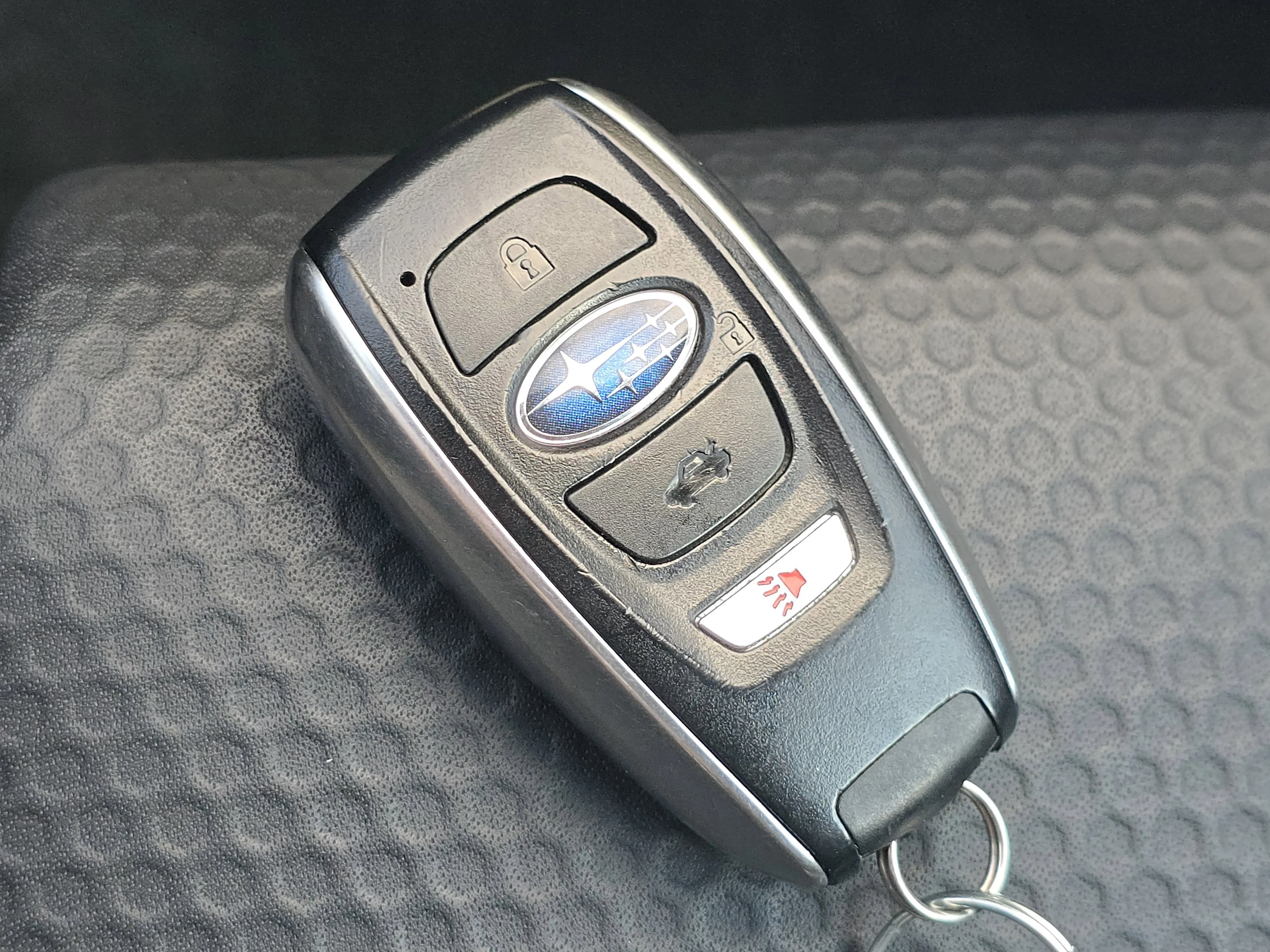 Certified Used 2023 Ice Silver Metallic Subaru Wilderness image 28