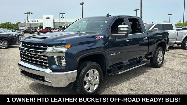 Used 2022 Blue Chevrolet LTZ image 3