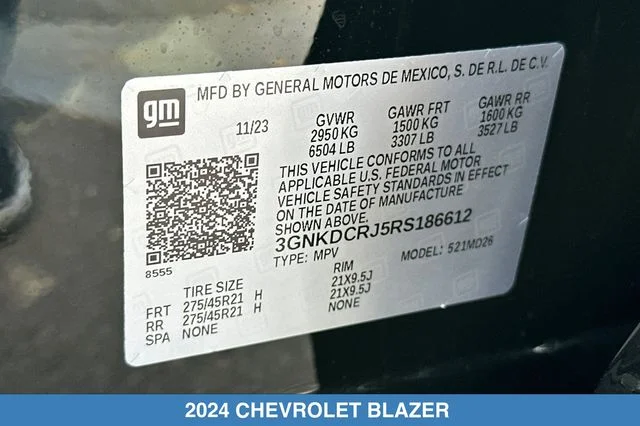 Used 2024 Black Chevrolet RS image 31