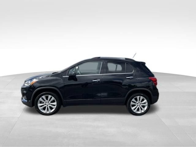 Used 2018 Chevrolet Trax Premier with VIN 3GNCJRSB3JL234352 for sale in Fenton, MI