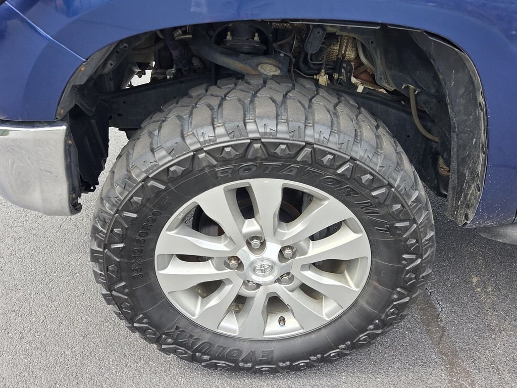 Used 2014 Blue Toyota Limited image 17
