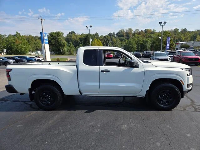 Used 2025 White Nissan S image 9