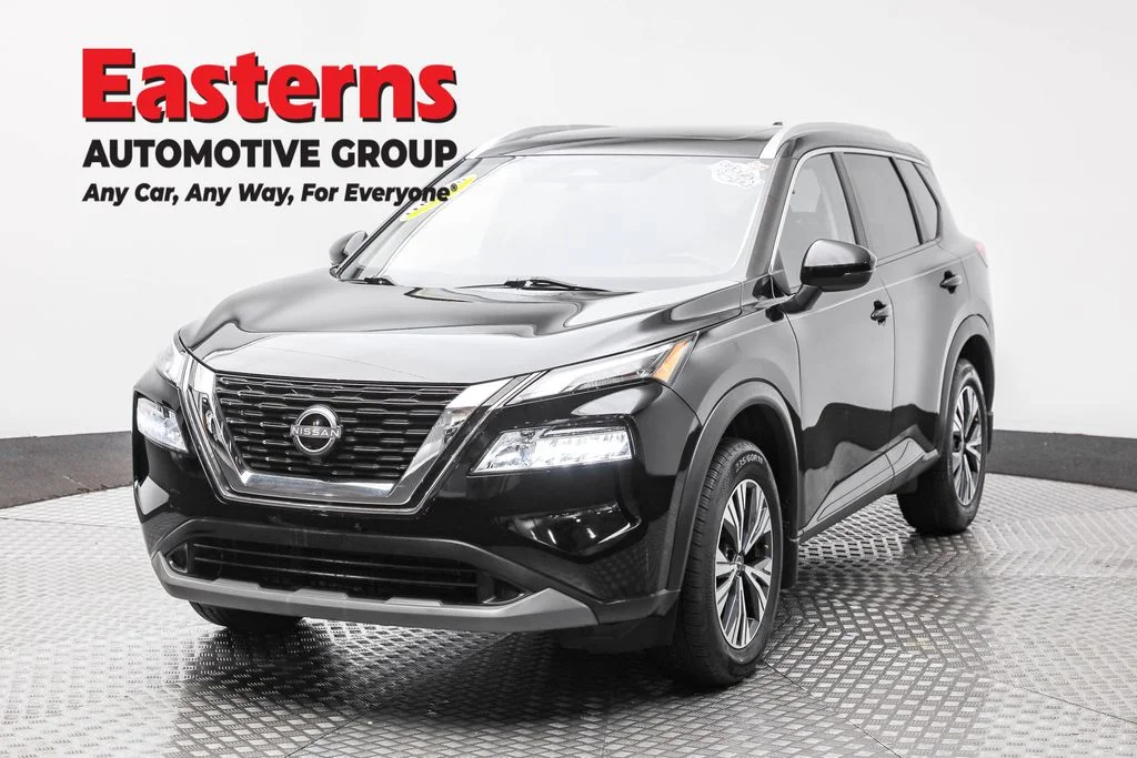 Used 2022 Black Nissan SV image 1