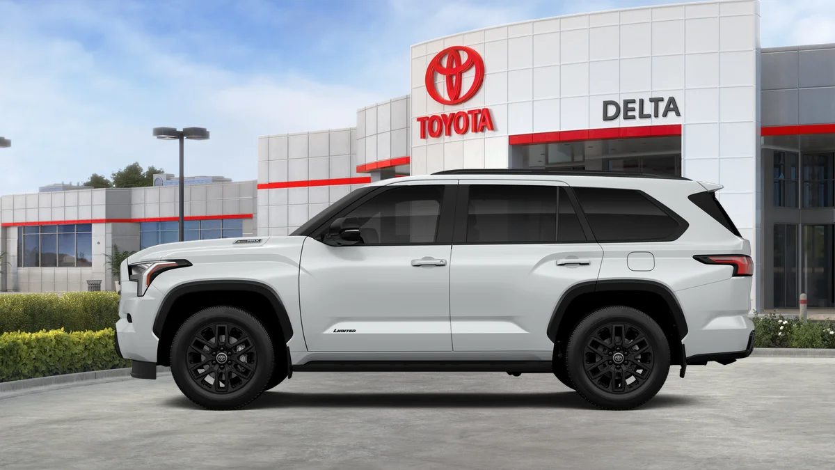 New 2026 Wind Chill Pearl Toyota Limited image 30