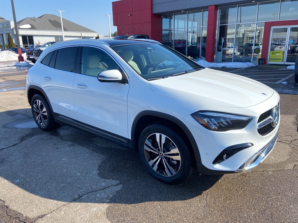 Certified Used 2026 Polar White Mercedes-Benz GLA 250 4MATIC® image 5