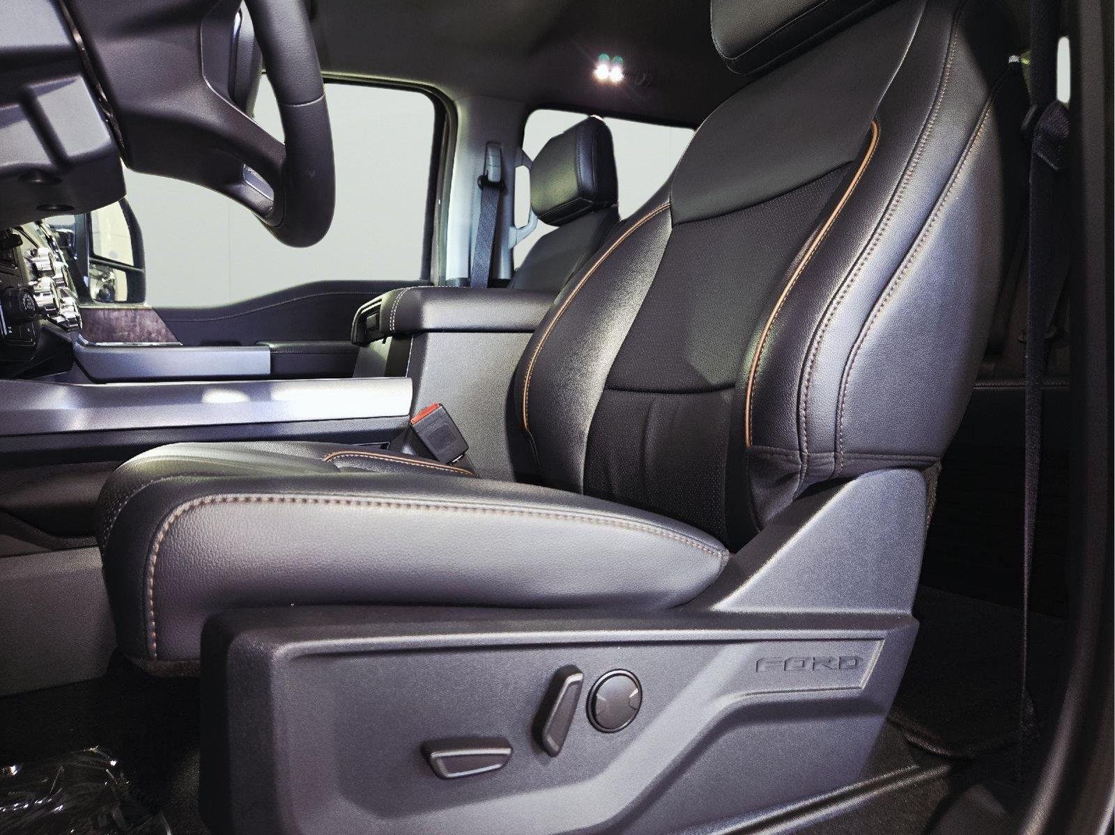 Used 2026 Marsh Gray Ford Lariat image 23