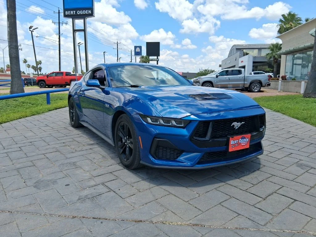 2024 Ford Mustang GT Fastback's photo