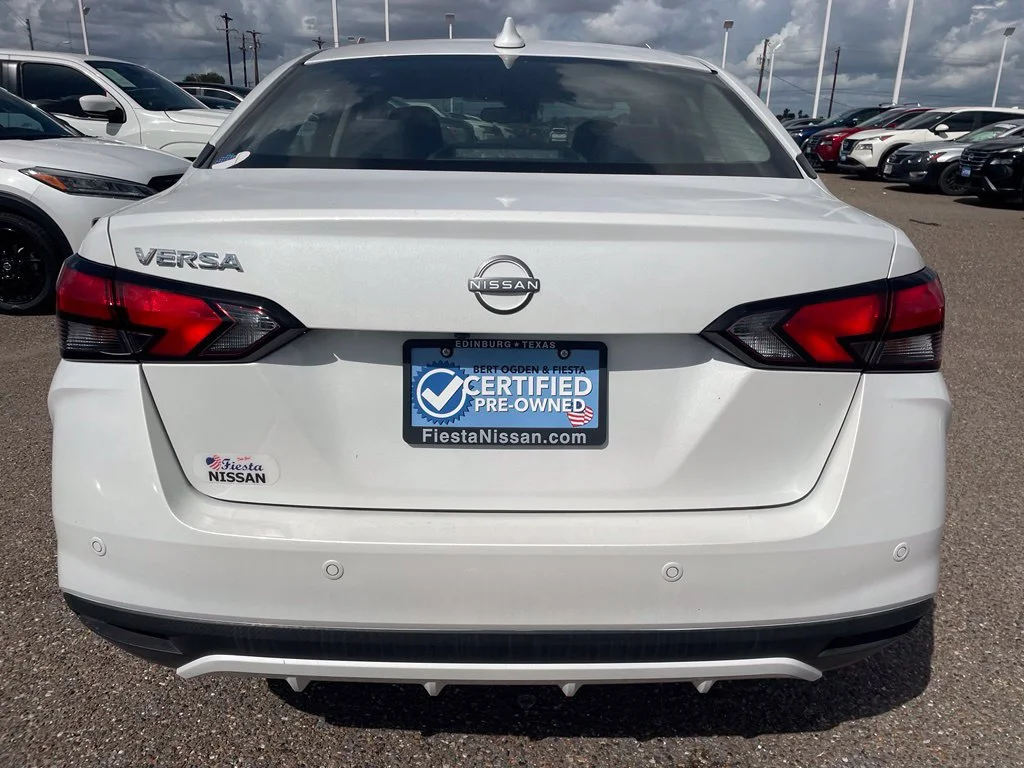 Used 2025 White Nissan 1.6 SV image 4