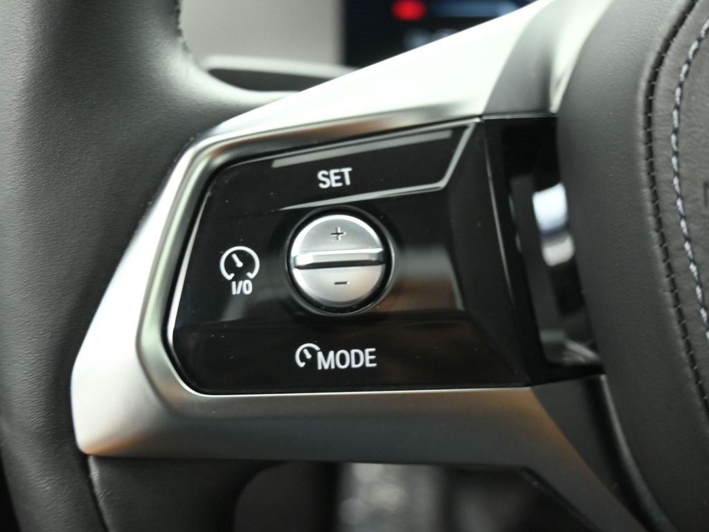 2023 BMW I7 - Image 15