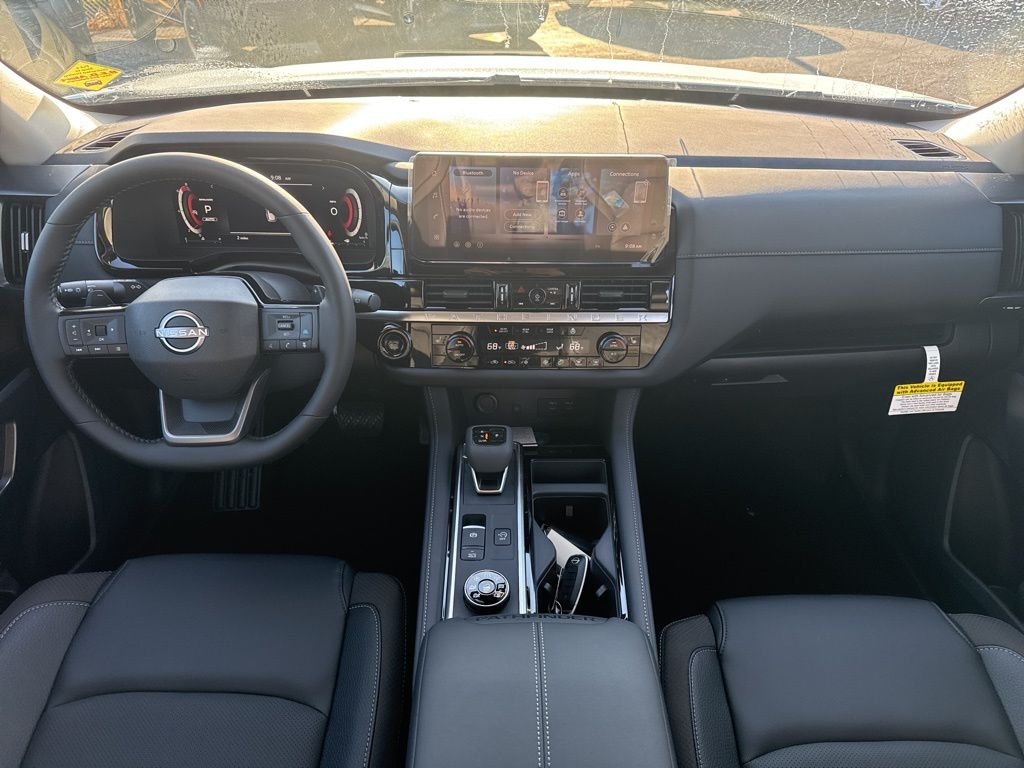 New 2026 Everest White Pearl TriCoat Nissan SL image 18