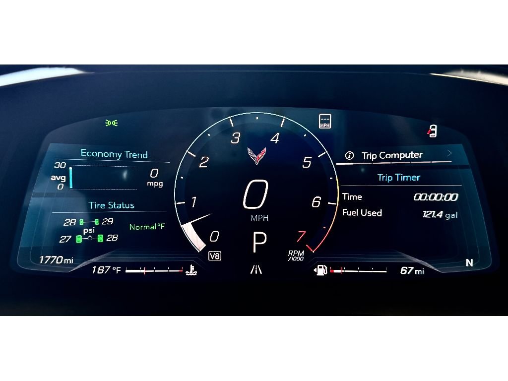 Used 2023 White Chevrolet 2LT image 10