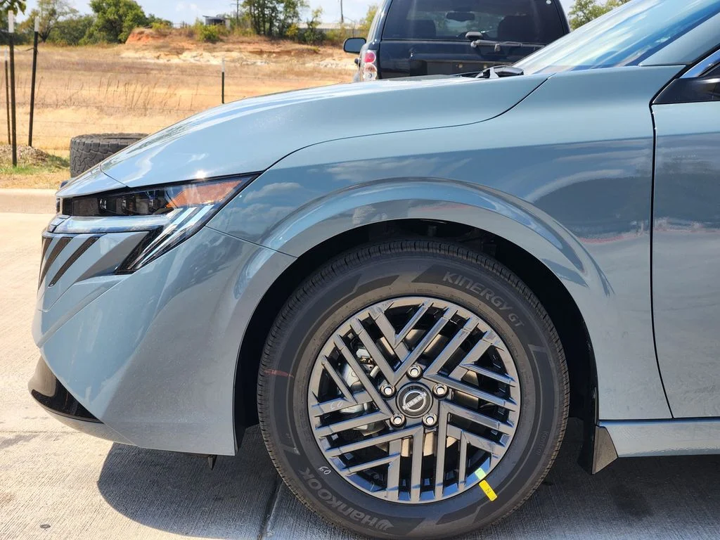 New 2027 Atlantic Gray Metallic Nissan SV image 9