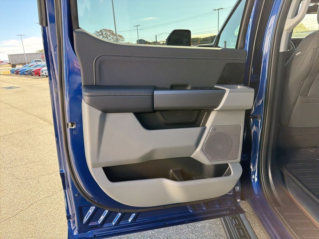 2026 Ford F-250 Super Duty XLT - Photo 16