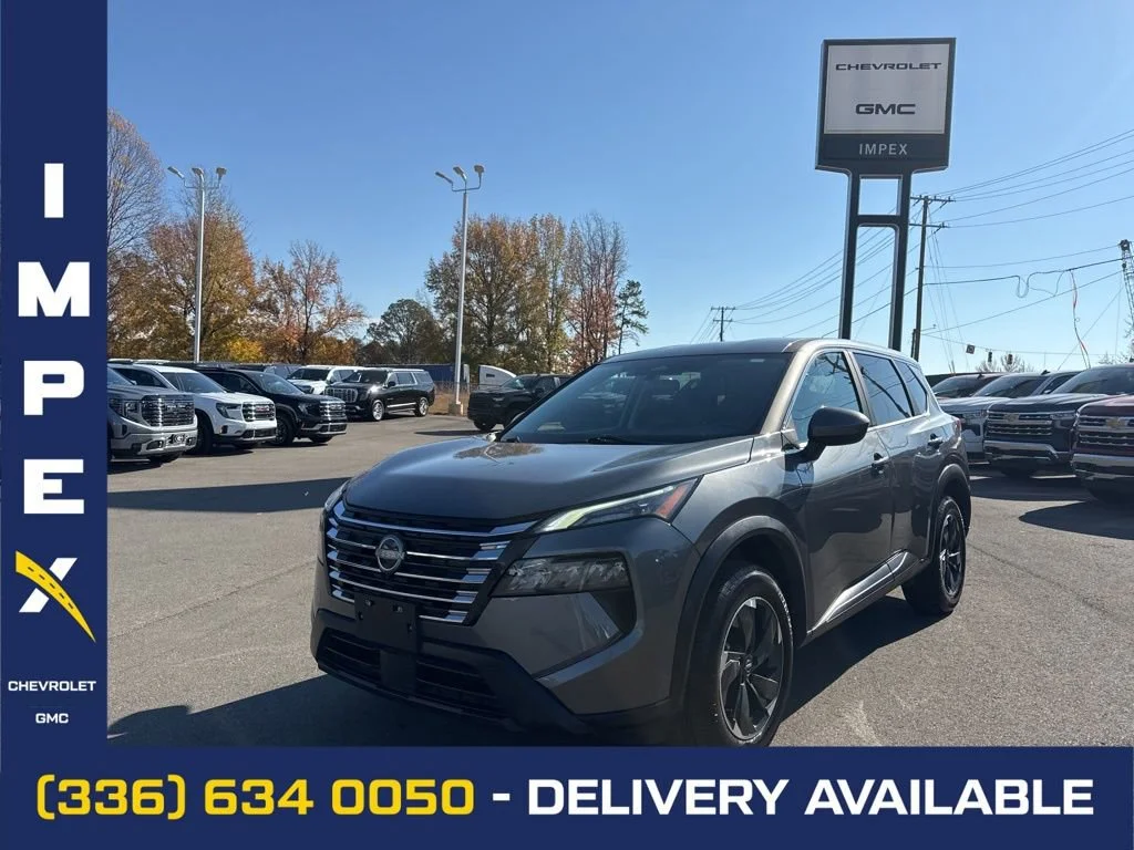 Gray 2024 Nissan Rogue SV AWD SUV / Crossover All-Wheel Drive