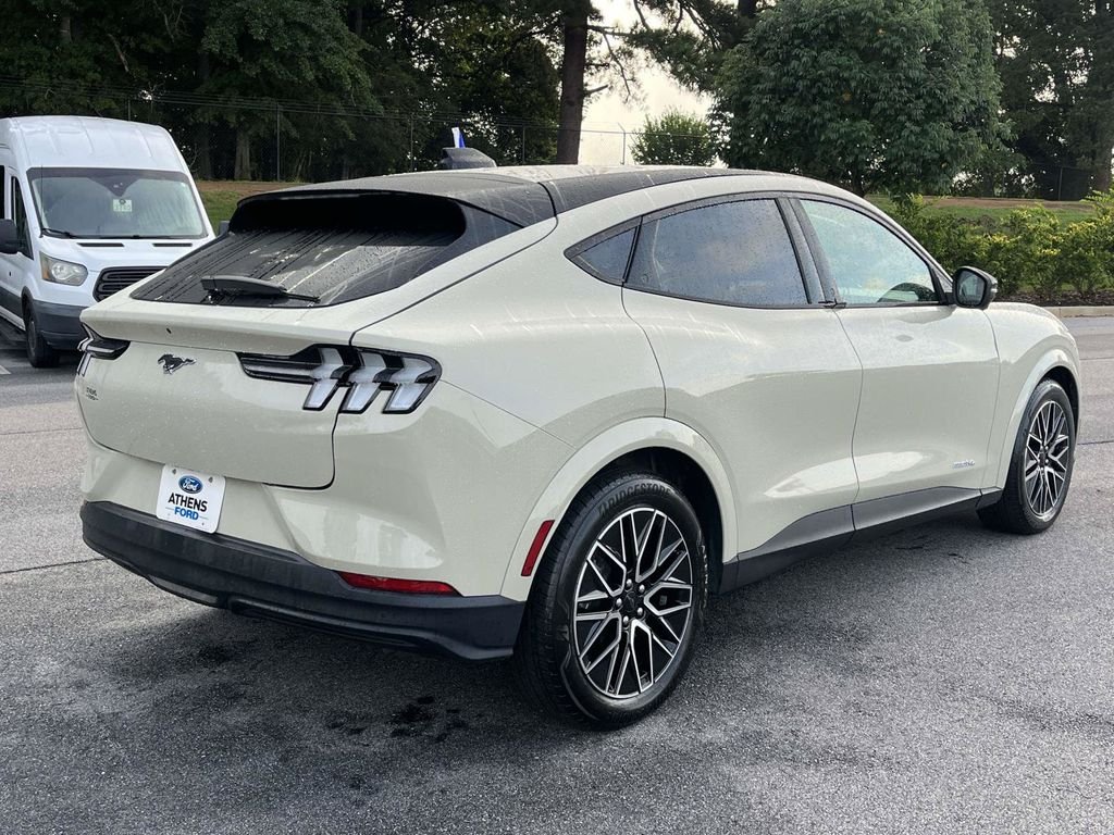 Certified Used 2025 Desert Sand Ford Premium image 3