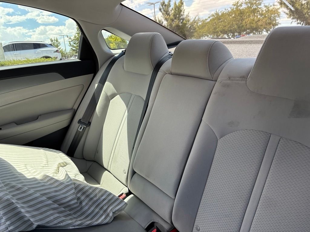 Used 2018 Gray Hyundai SEL image 27