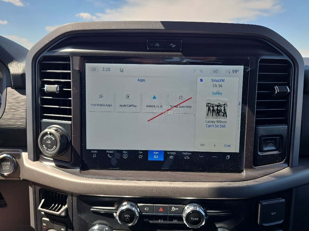 New 2026 Agate Black Metallic Ford XLT image 24
