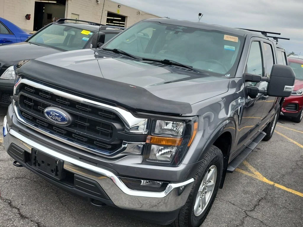 Certified Used 2023 Gray Ford XLT image 10