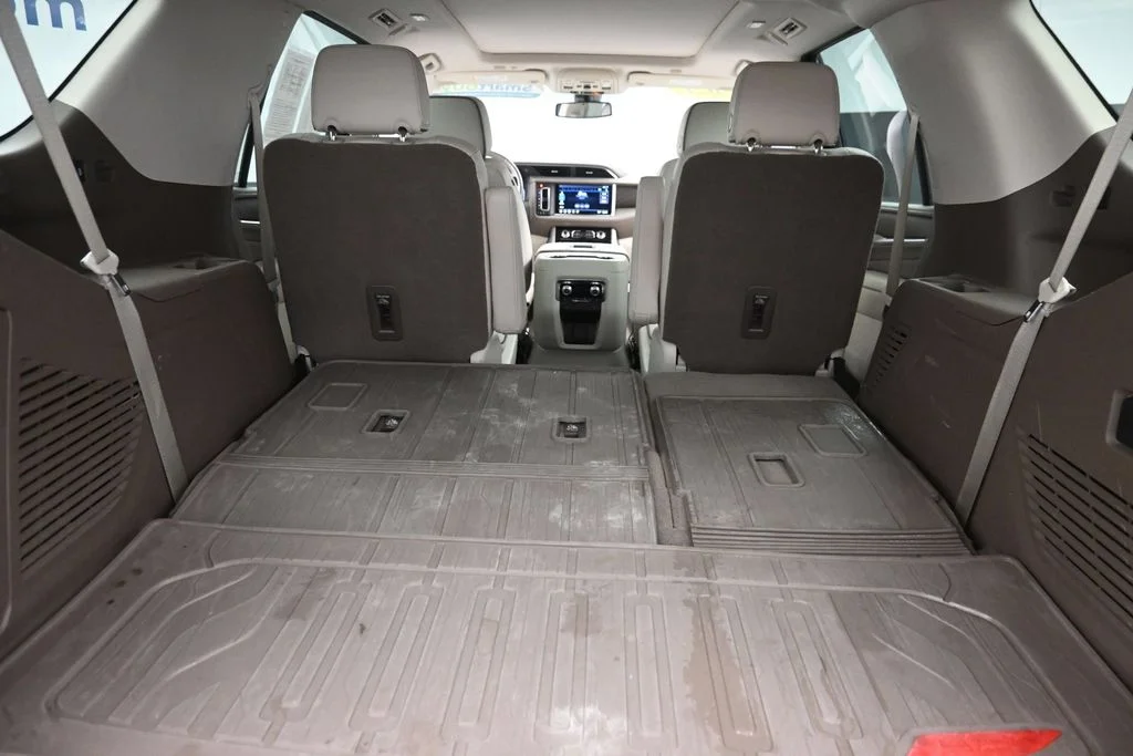 Used 2021 Black GMC Denali image 12