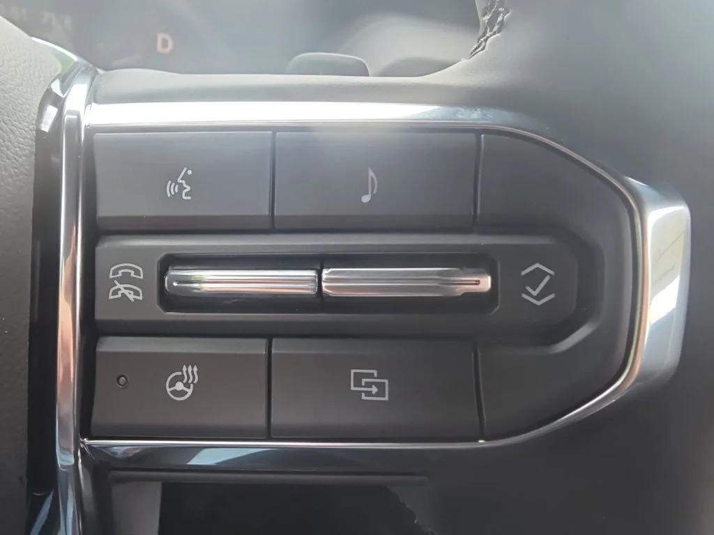 2026 GMC Yukon Denali - Photo 7