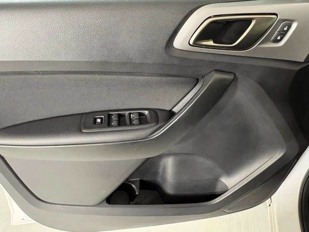 Used 2021 White Ford XLT image 20