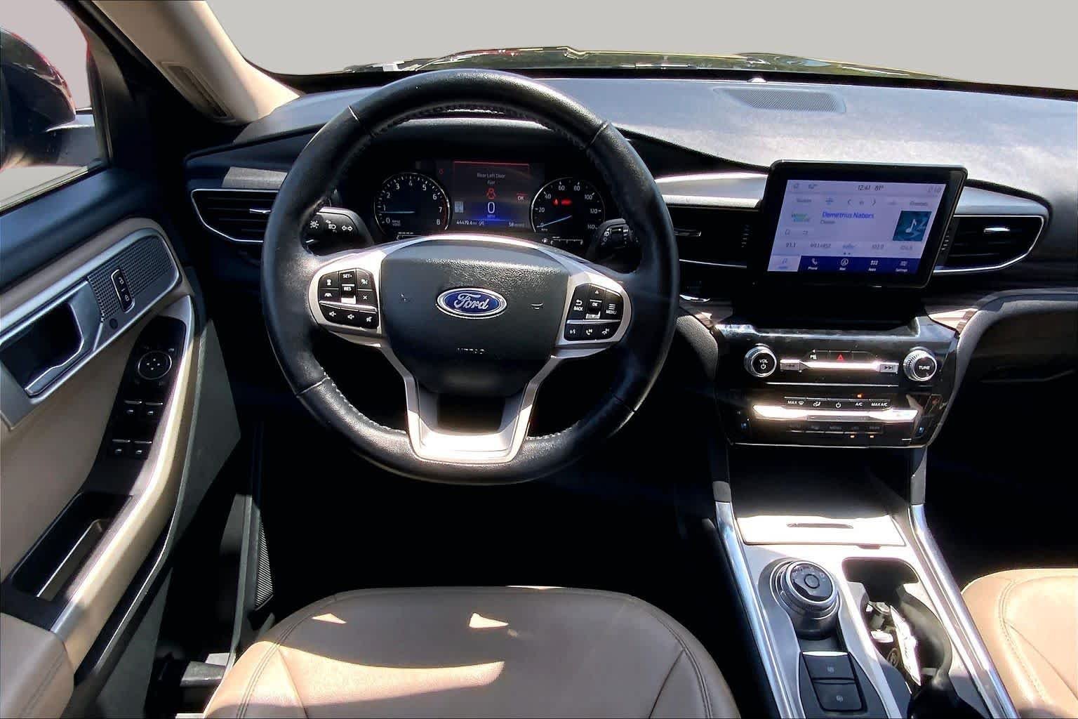 2023 Ford Explorer Limited - Photo 6