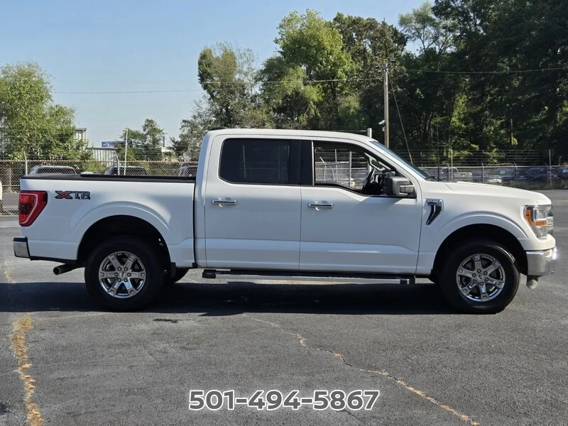 Used 2023 Oxford White FORD XLT image 6