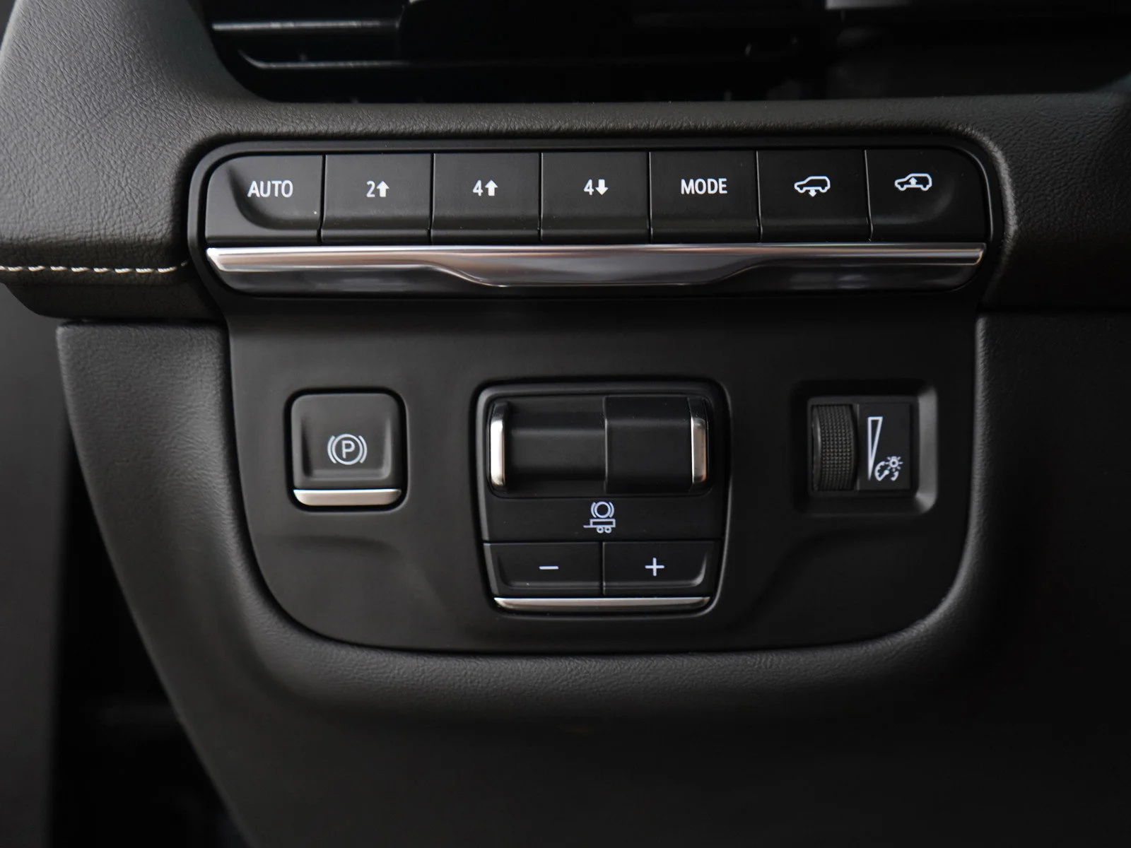 Used 2024 Black Raven Cadillac Premium Luxury image 29