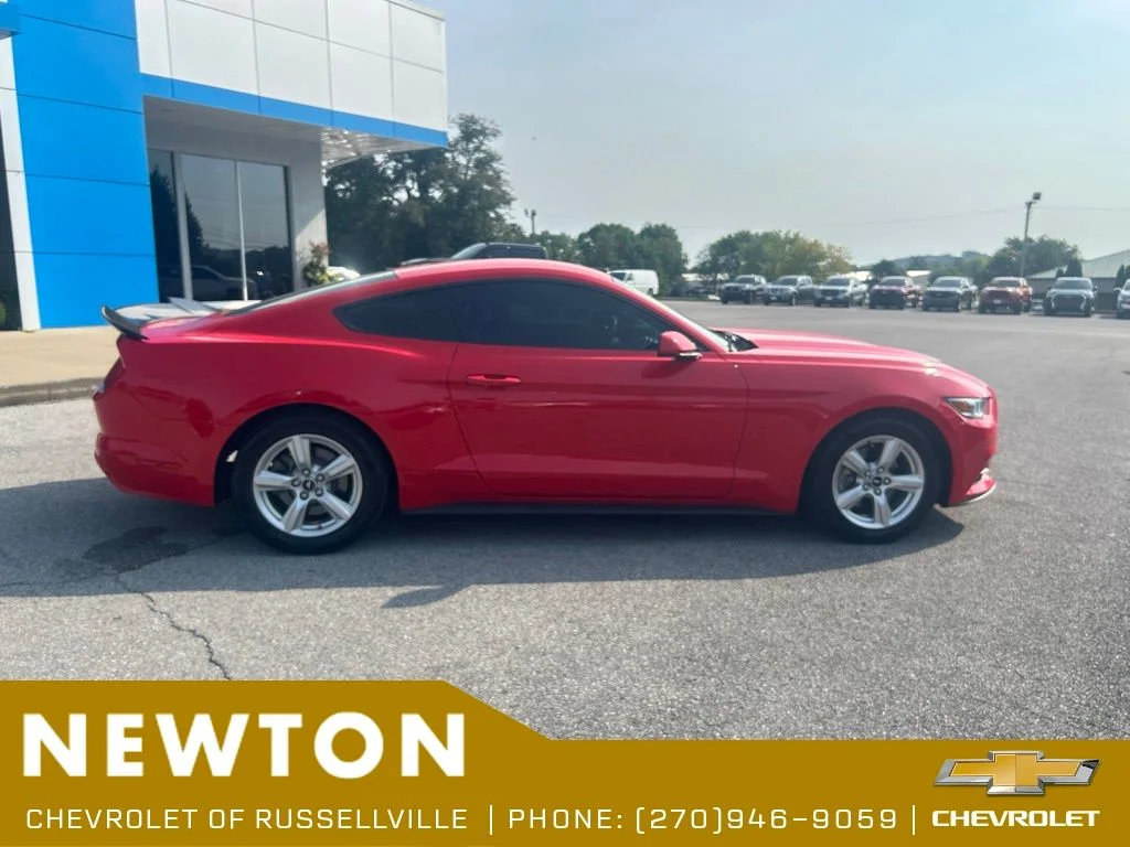 Used 2016 Race Red Ford V6 image 32