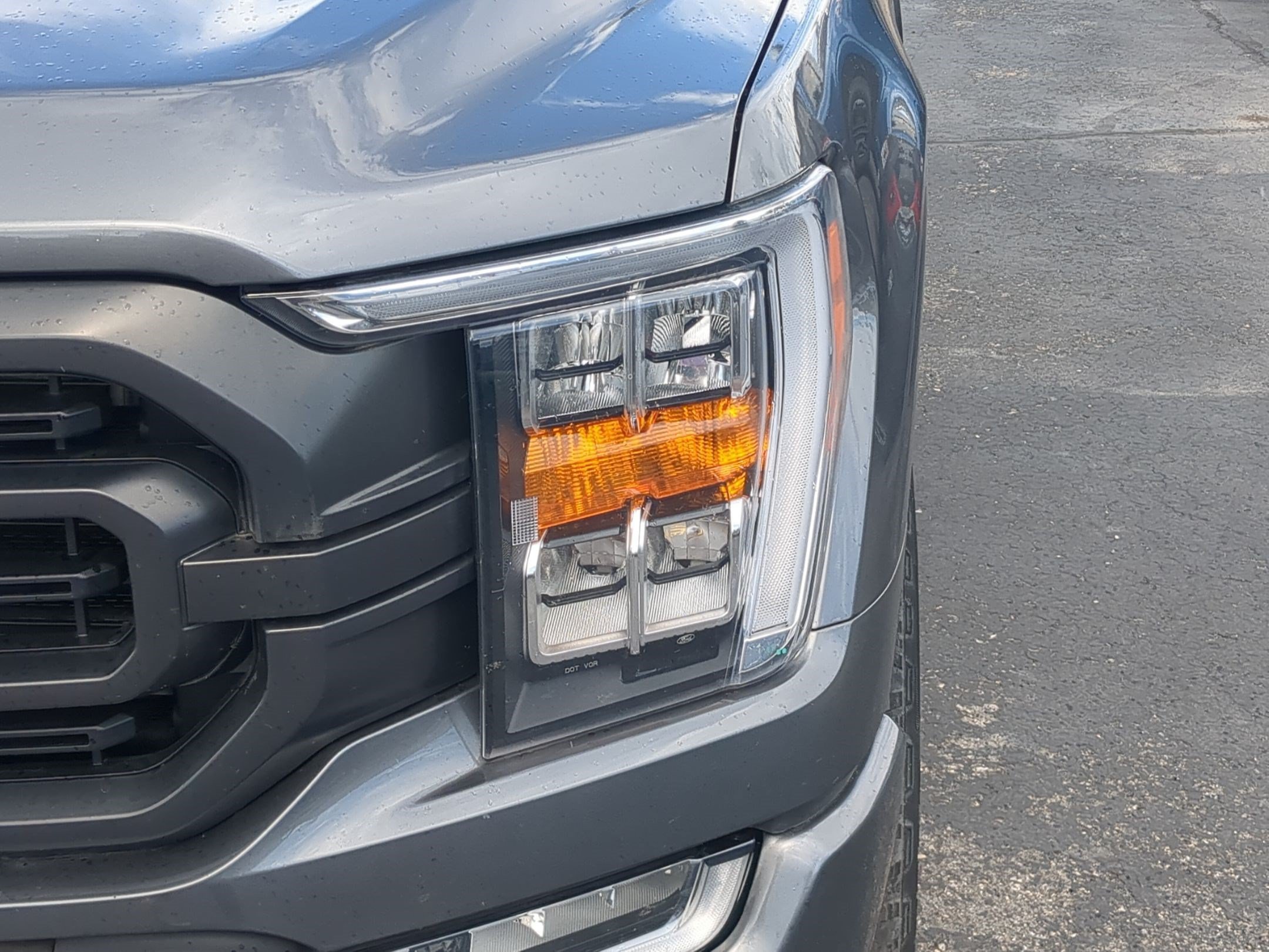 Used 2023 Blue Ford XLT image 10