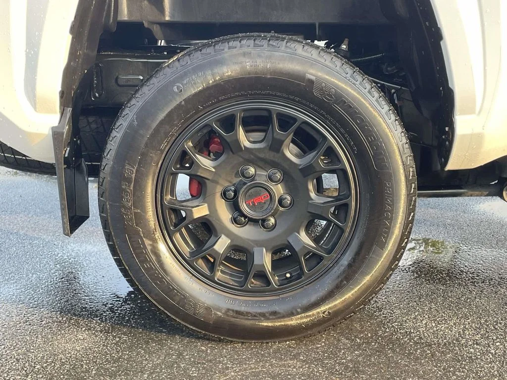 2024 Toyota Tacoma SR5 - Photo 31