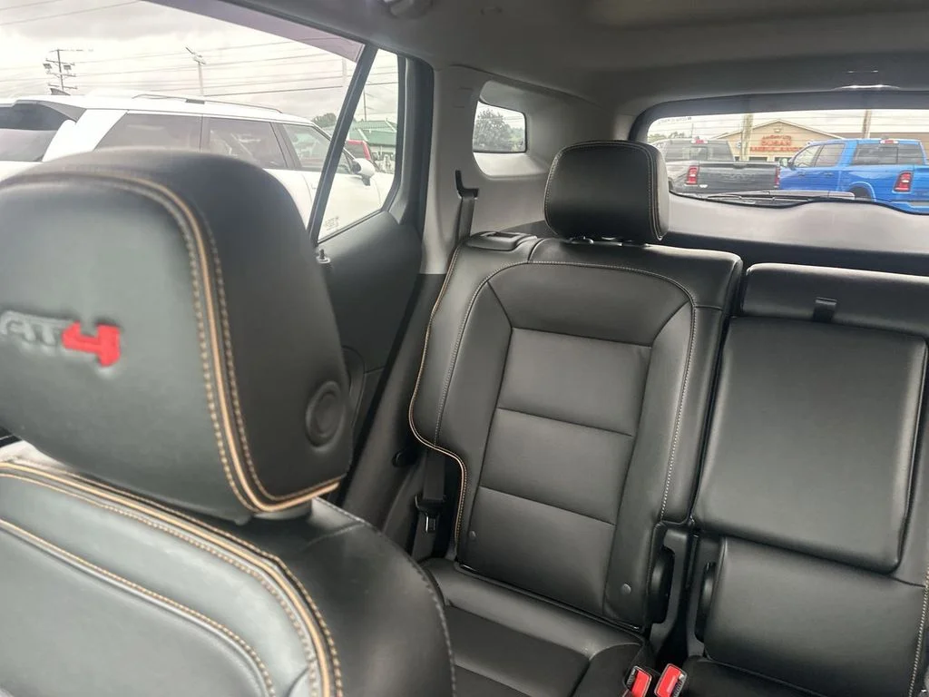 Used 2024 Blue GMC AT4 image 12