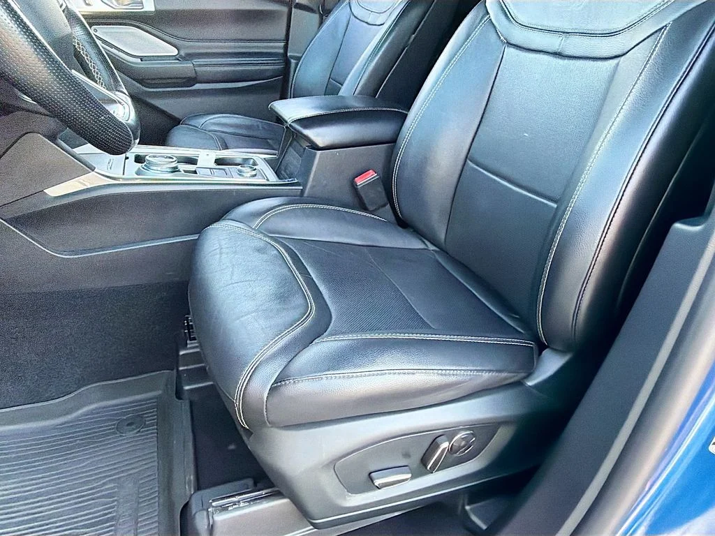 Used 2020 Blue Metallic Ford ST image 27