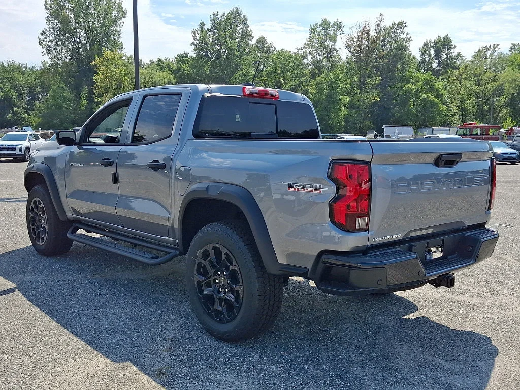 New 2026 Sterling Gray Metallic Chevrolet Trail Boss image 6