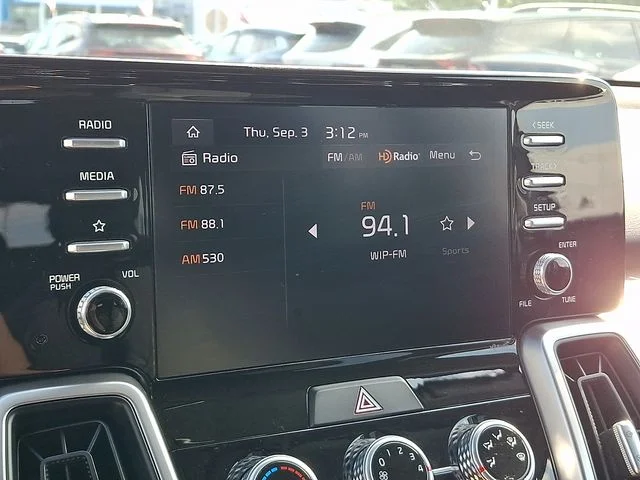 Used 2022 Silver Kia LX image 17