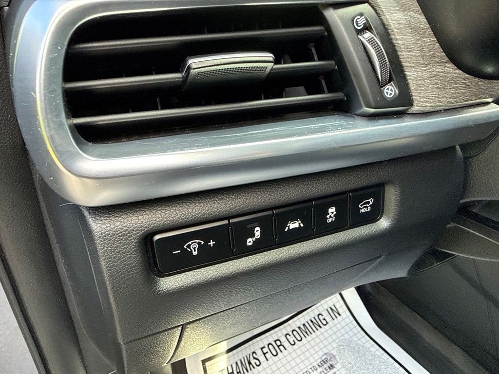 Used 2021 Silver Kia SX image 25