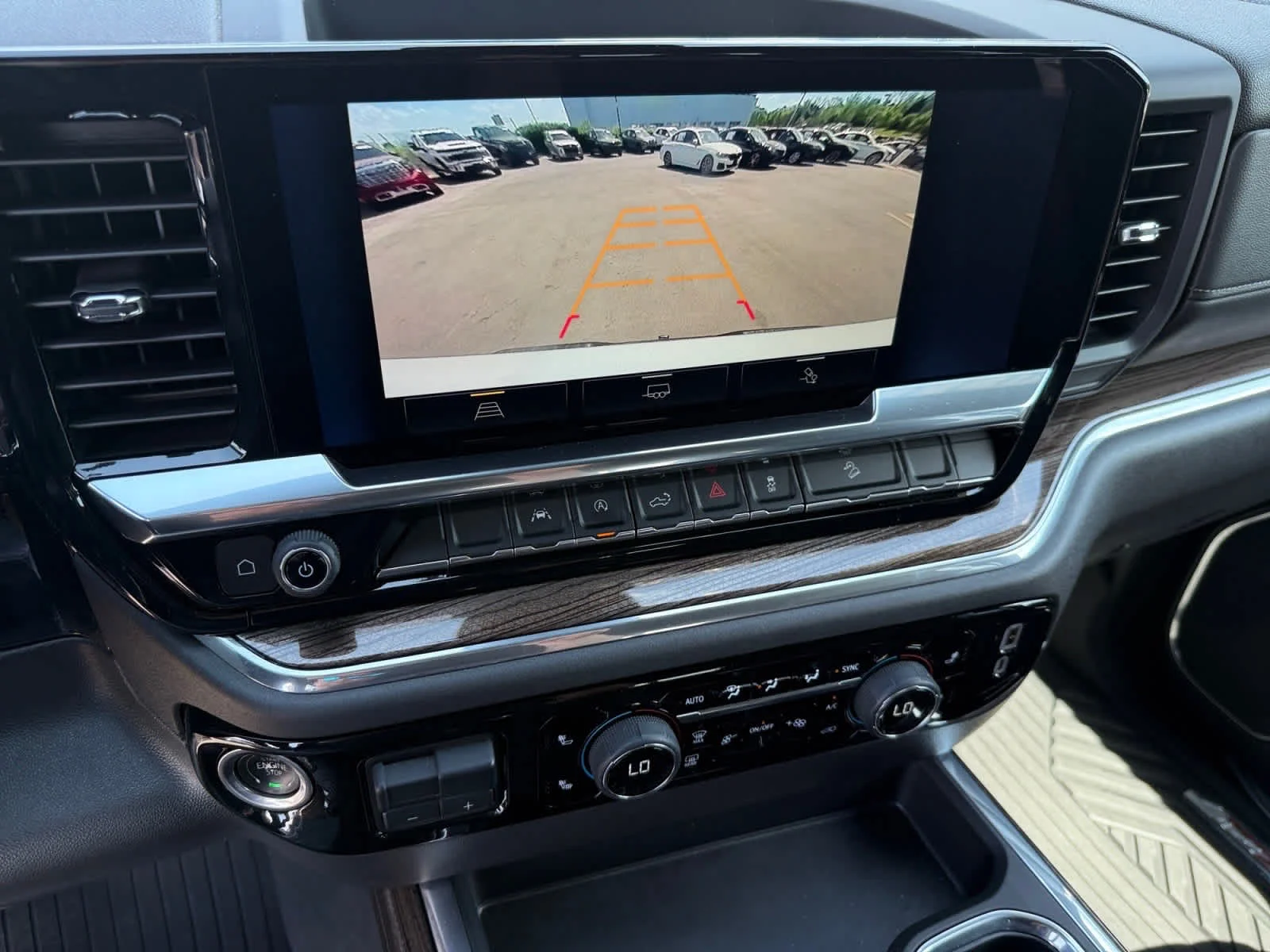 2024 Chevrolet Silverado 1500 LT Trail Boss - Photo 19